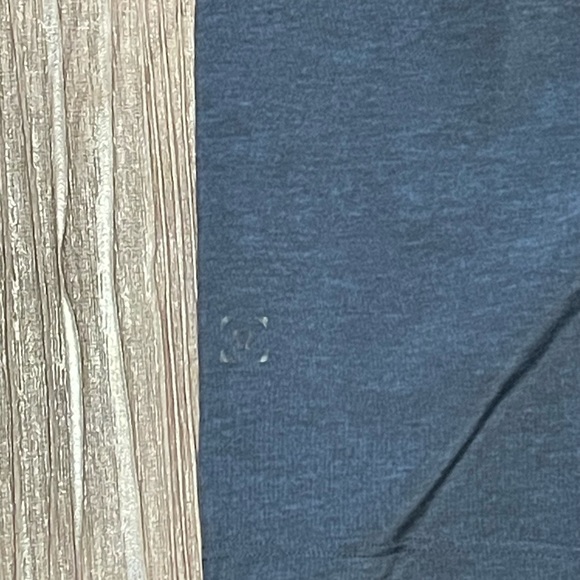 Lululemon T.H.E Shorts Men’s Small Navy 9” Inseam - Picture 3 of 4